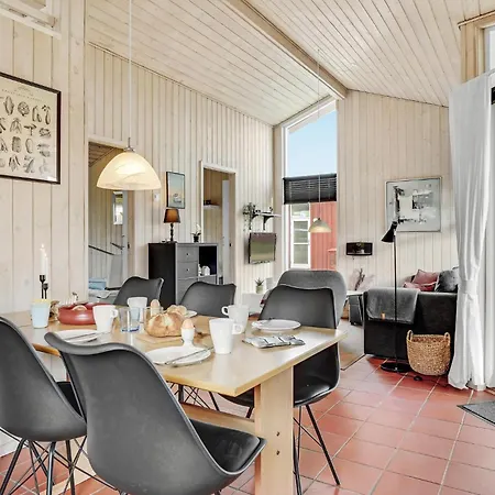 Amazing Home In Sydals With Wifi